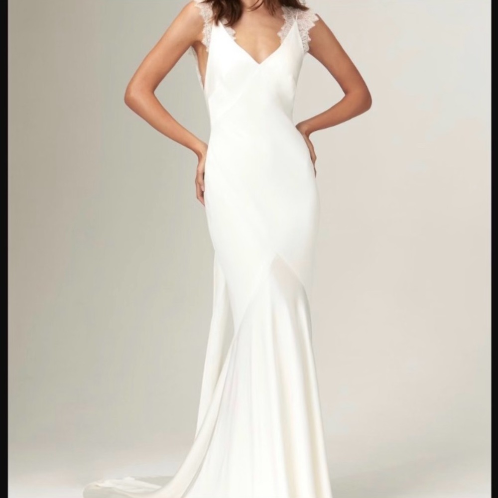 Savannah Miller Alma Wedding Gown
